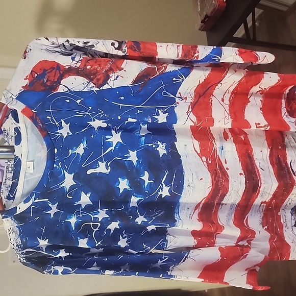 Clothes - Picture 16 of 17